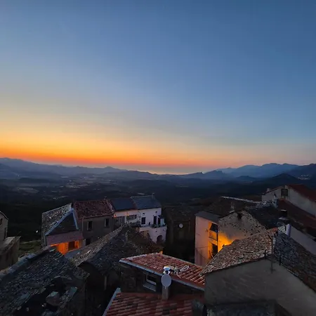 De Charme - Nebbiu 아파트